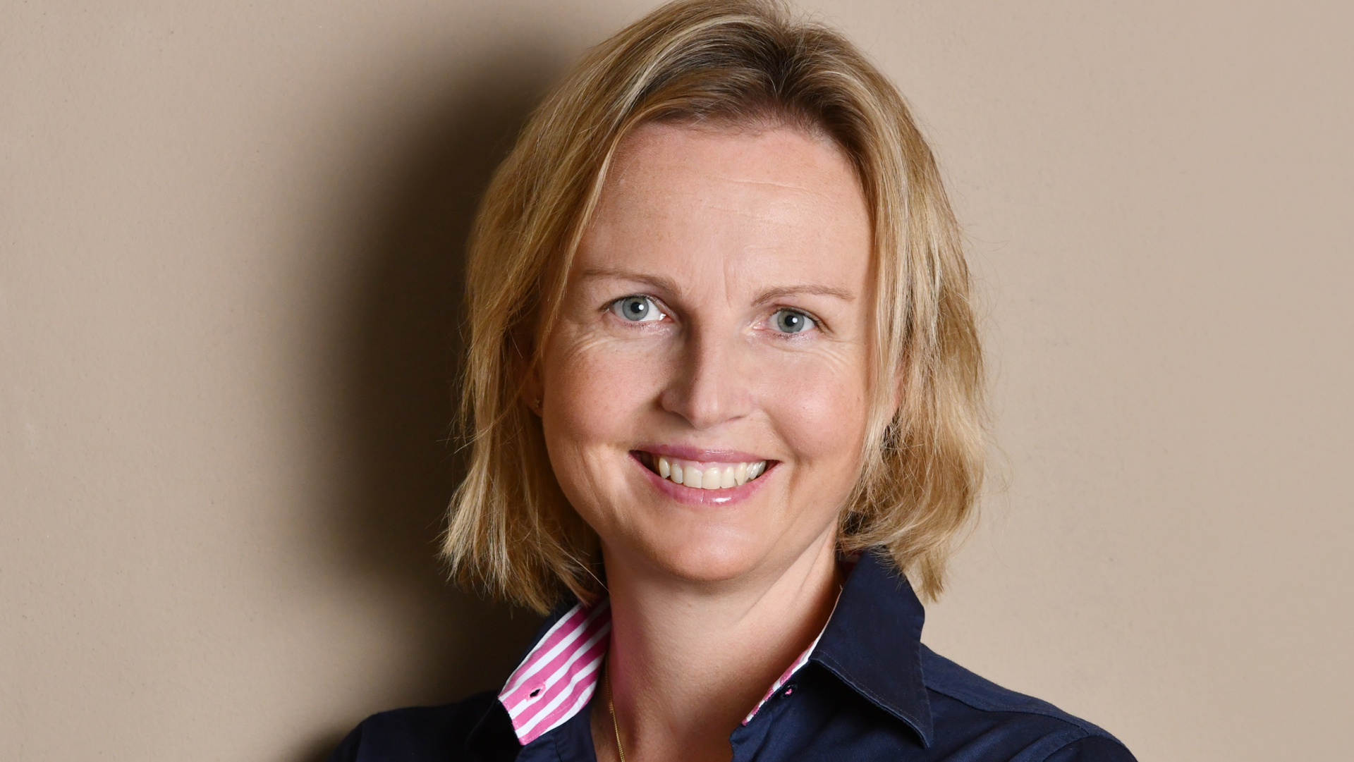 Portraitfoto Jana Krotsch.