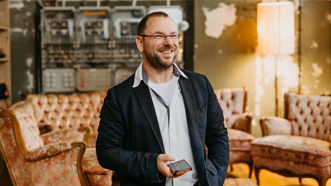 Portraitfoto Prof. Dr. Daniel Markgraf