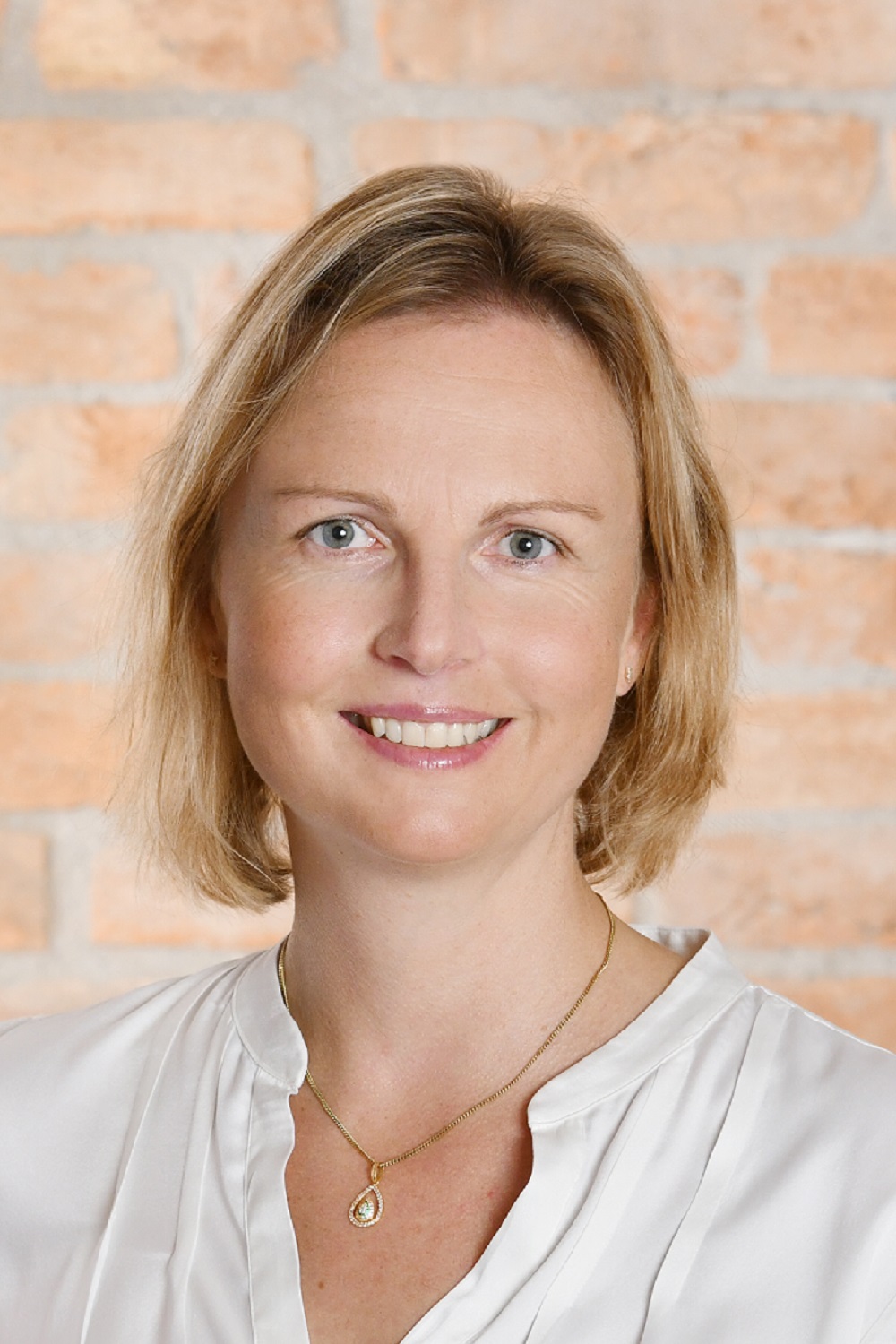 Portrait Jana Krotsch, Geschäftsführerin ubiMaster